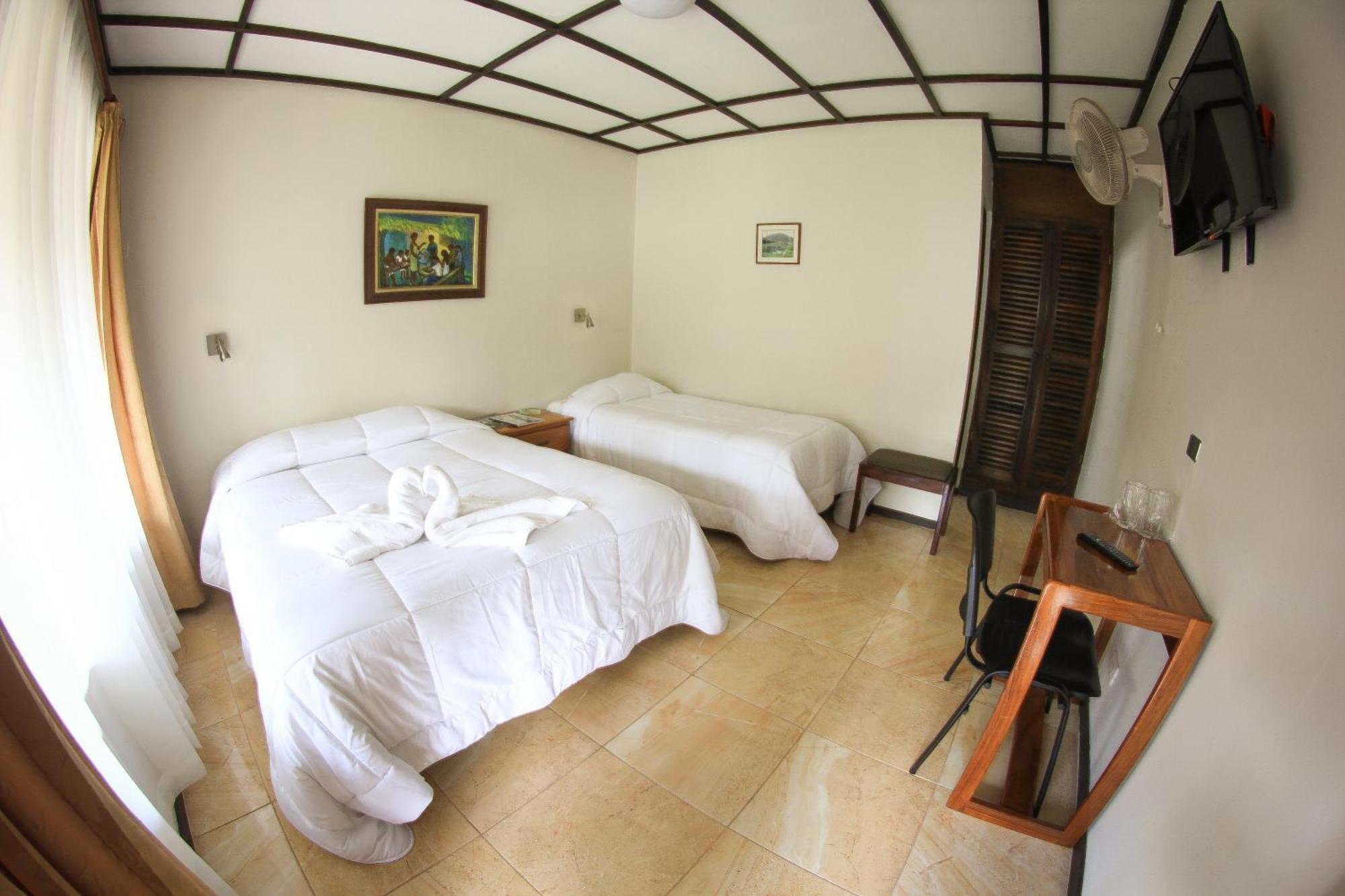 Hotel Wagelia 투리알바 객실 사진