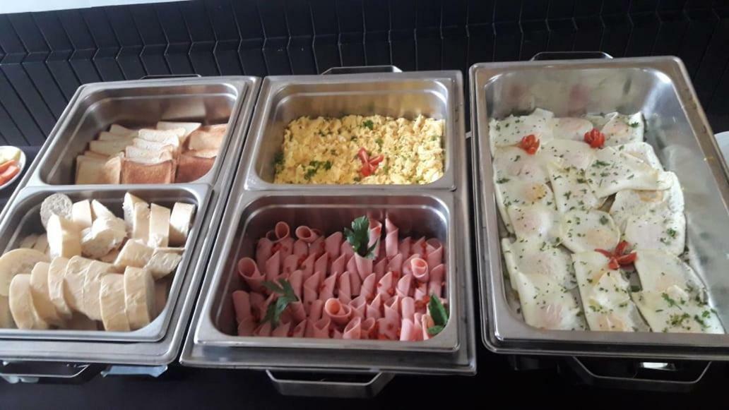 Hotel Wagelia 투리알바 외부 사진